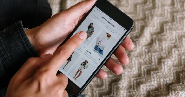 Jak E Commerce Zmienia Branżę Mody
