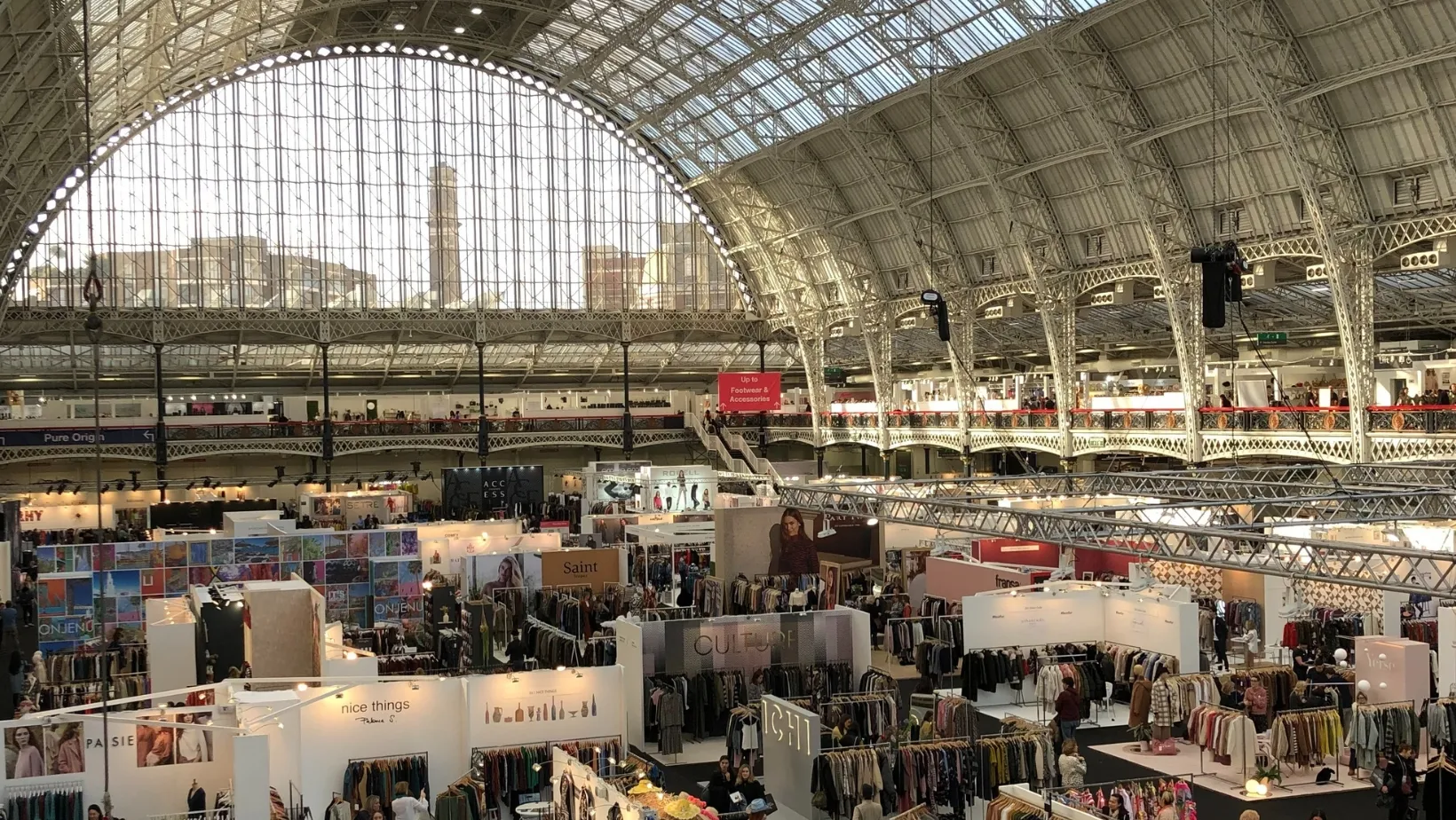 Blog the state of fashion 2025 kluczowe trendy i wyzwania dla branży mody 01
